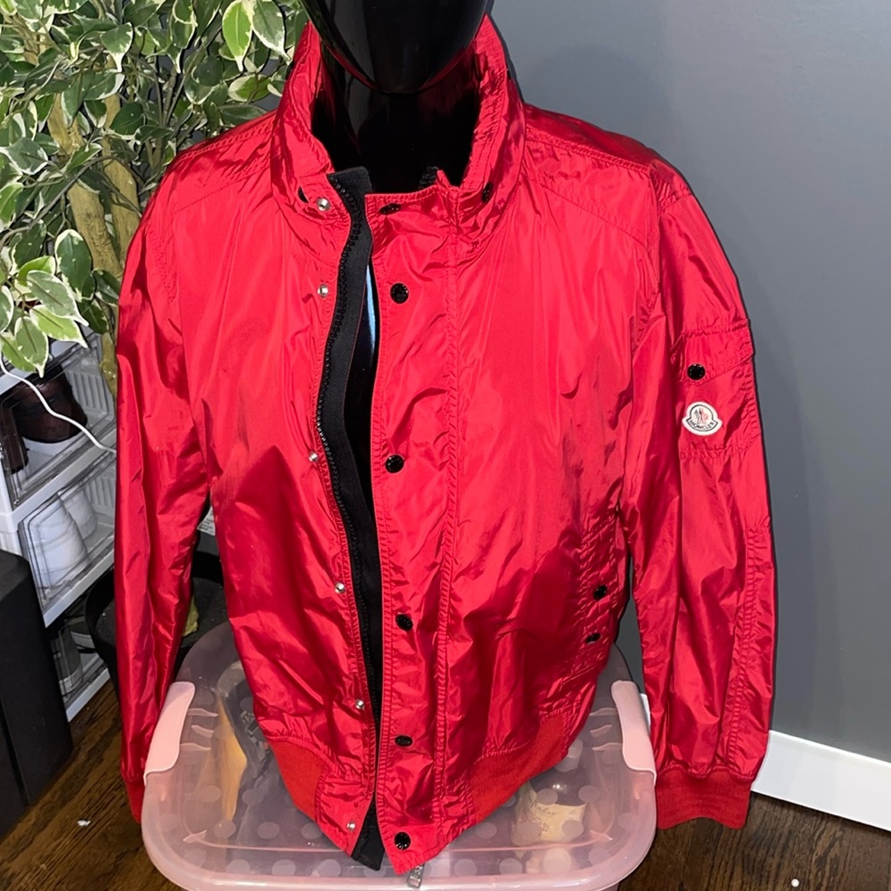 Moncler Victor Giubbotto Hooded Red Windbreaker Jacket Size 6 XL